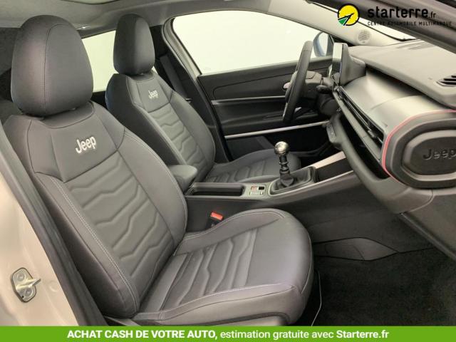 Jeep Avenger image 6