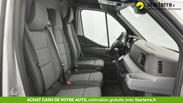 Renault Master image 2