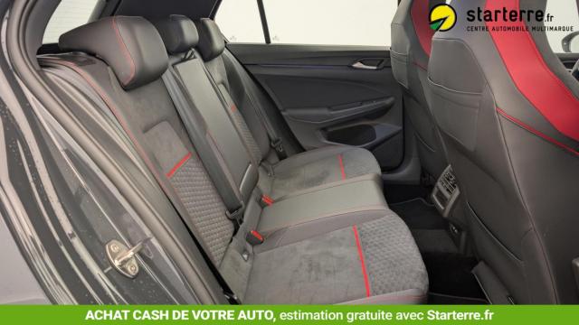Volkswagen Golf image 6