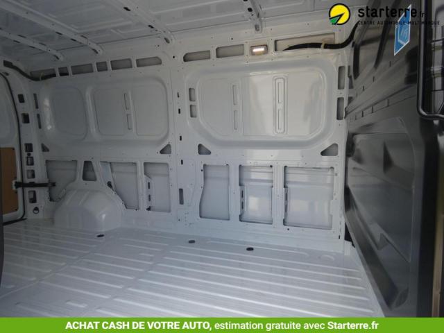 Renault Master image 4
