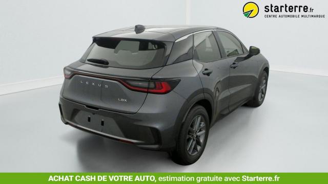 Lexus Lbx image 7