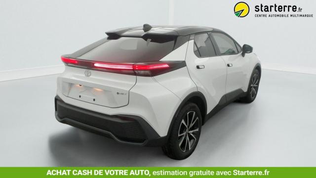 Toyota C-Hr image 9