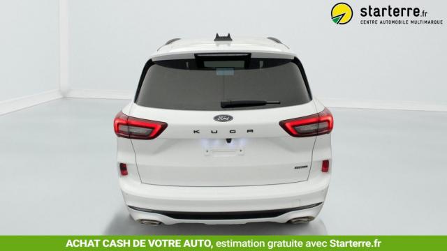 Ford Kuga image 8