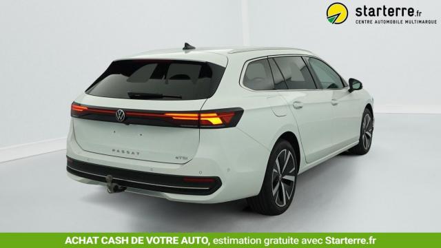 Volkswagen Passat Sw image 1
