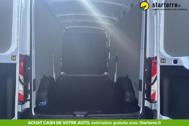 Ford Transit image 3