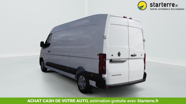 Renault Master image 2