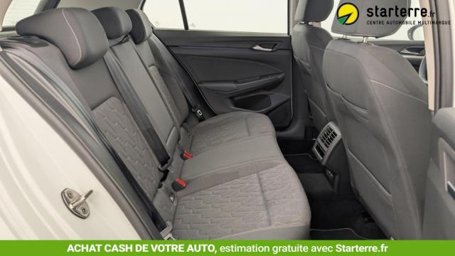Volkswagen Golf image 6