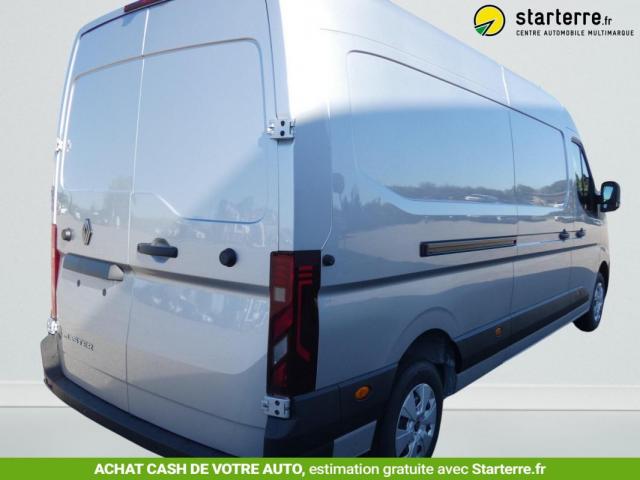Renault Master image 2