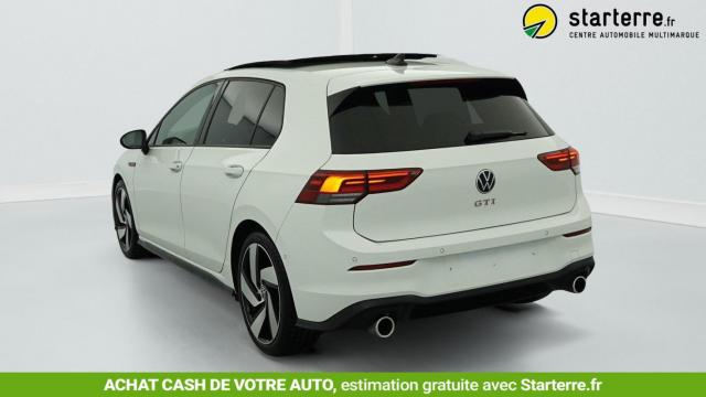Volkswagen Golf image 9