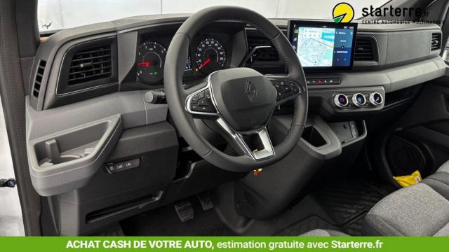 Renault Master image 2