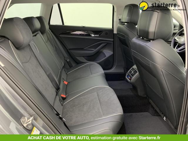 Volkswagen Passat image 4