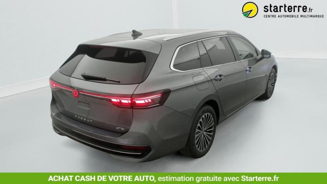 Volkswagen Passat image 8