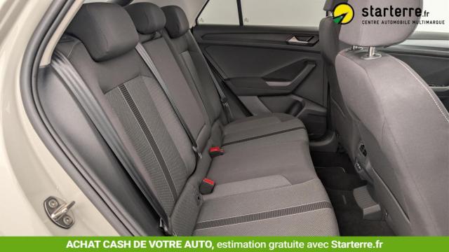 Volkswagen T-Roc image 8