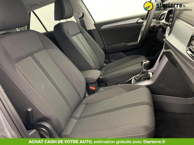 Volkswagen T-Roc image 9