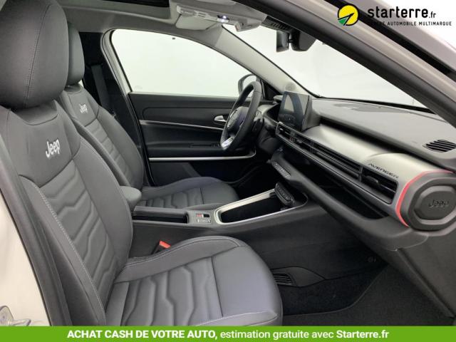 Jeep Avenger image 9