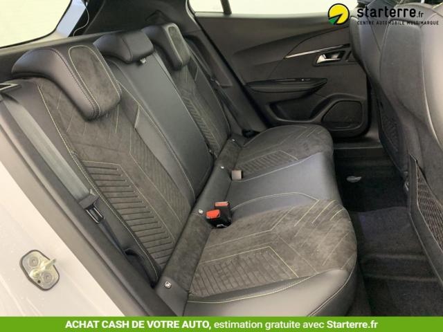 Peugeot 2008 image 8