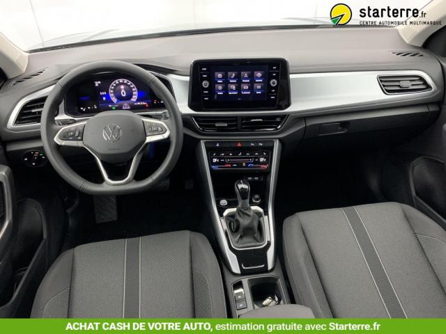 Volkswagen T-Roc image 9