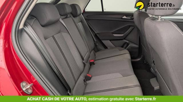 Volkswagen T-Roc image 2