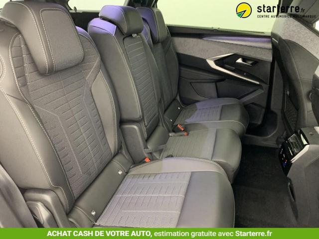 Peugeot 5008 image 1