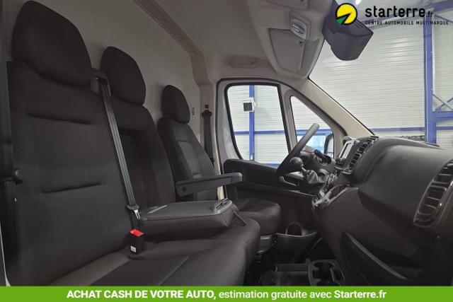 Peugeot Boxer image 1