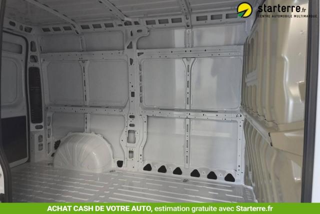 Peugeot Boxer image 1