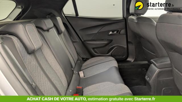 Peugeot 2008 image 8