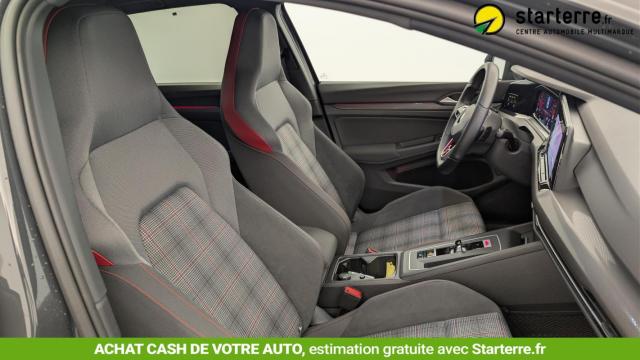 Volkswagen Golf image 9