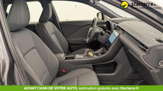 Lexus Lbx image 7