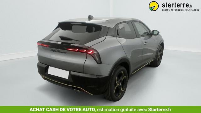 Alfa Romeo Junior image 9