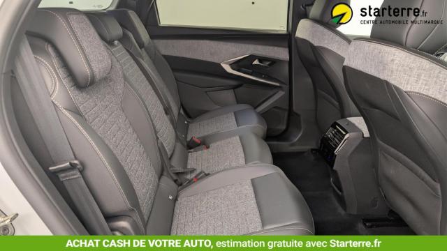 Peugeot 5008 image 1