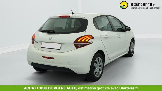Peugeot 208 image 8