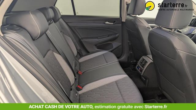 Volkswagen Golf image 1