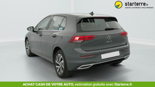 Volkswagen Golf image 9
