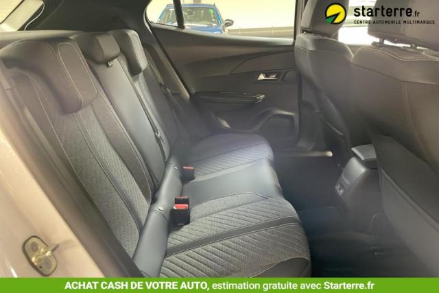 Peugeot 2008 image 8