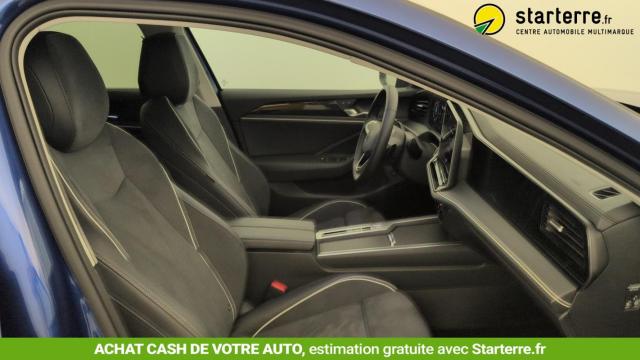 Volkswagen Passat image 1