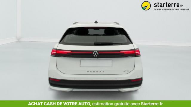 Volkswagen Passat image 2