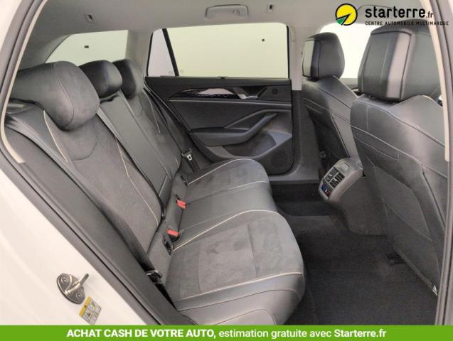 Volkswagen Passat image 5