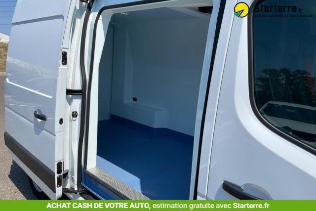 Renault Master image 8