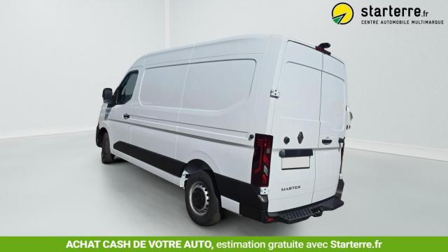 Renault Master image 2