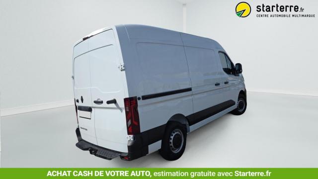 Renault Master image 1