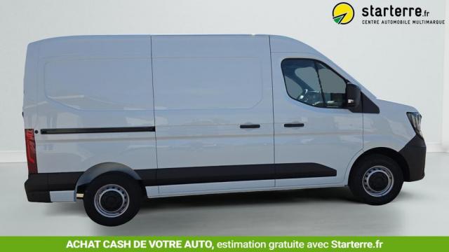 Renault Master image 2