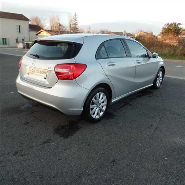 Mercedes Benz A 180 image 2