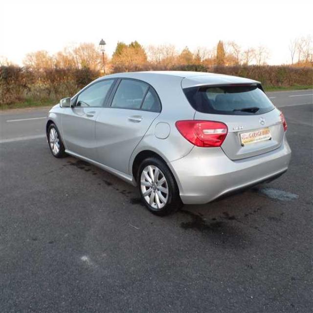 Mercedes Benz A 180 image 5