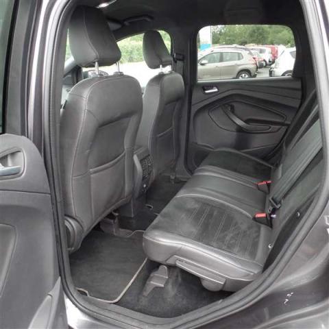 Ford Kuga image 4