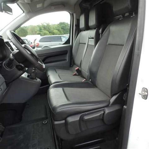 Peugeot Expert image 8