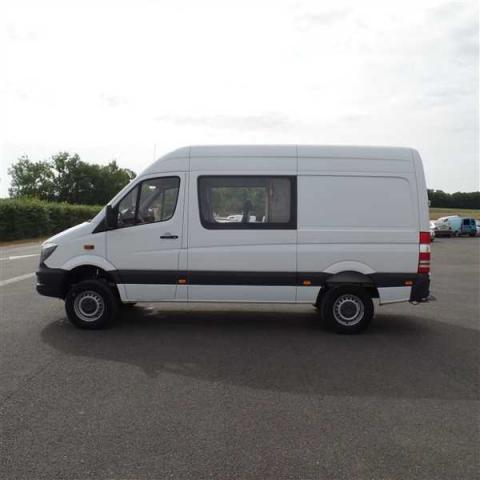 Mercedes Benz Sprinter image 8