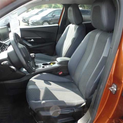 Peugeot 2008 image 6