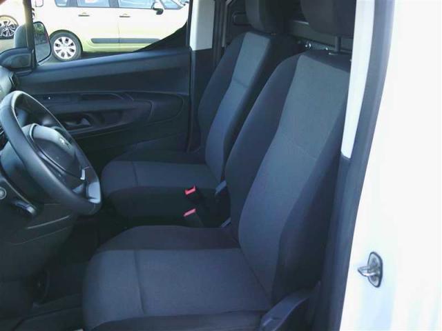 Peugeot Partner image 9