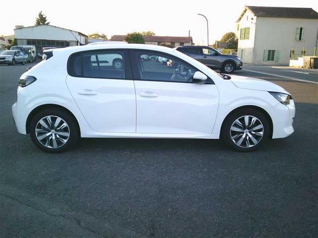 Peugeot 208 image 5