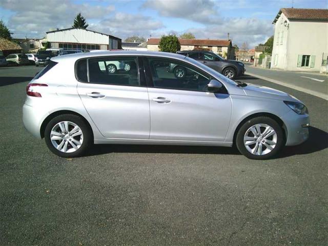 Peugeot 308 image 4